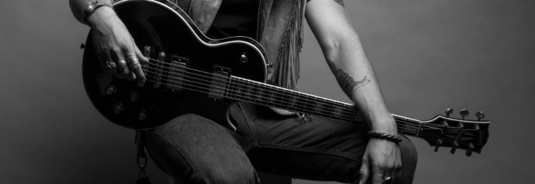 Lightning 100 Ticket Window BlackStar Amp Sweepstakes